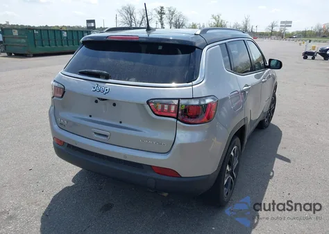 2022 Jeep Compass Limited 4X4 z USA, uszkodzony, nr VIN 3C4NJDCB8NT102888